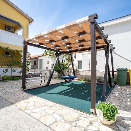 ויר Apartments Pavic מראה חיצוני תמונה