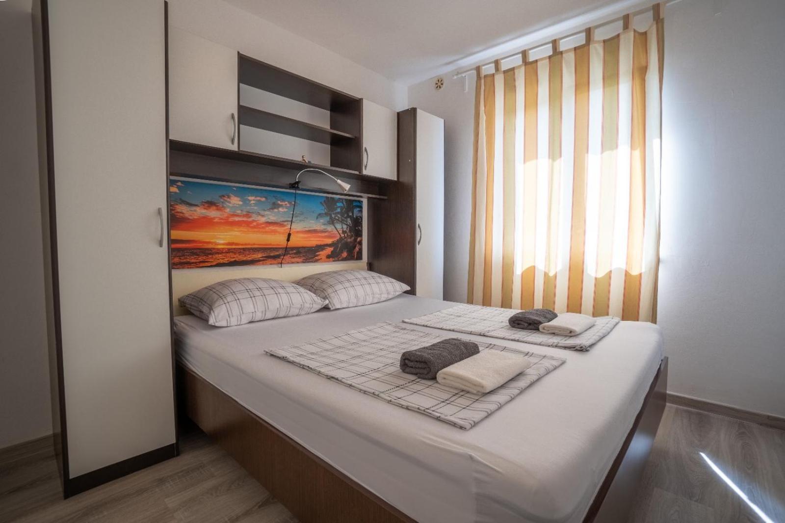 ויר Apartments Pavic מראה חיצוני תמונה